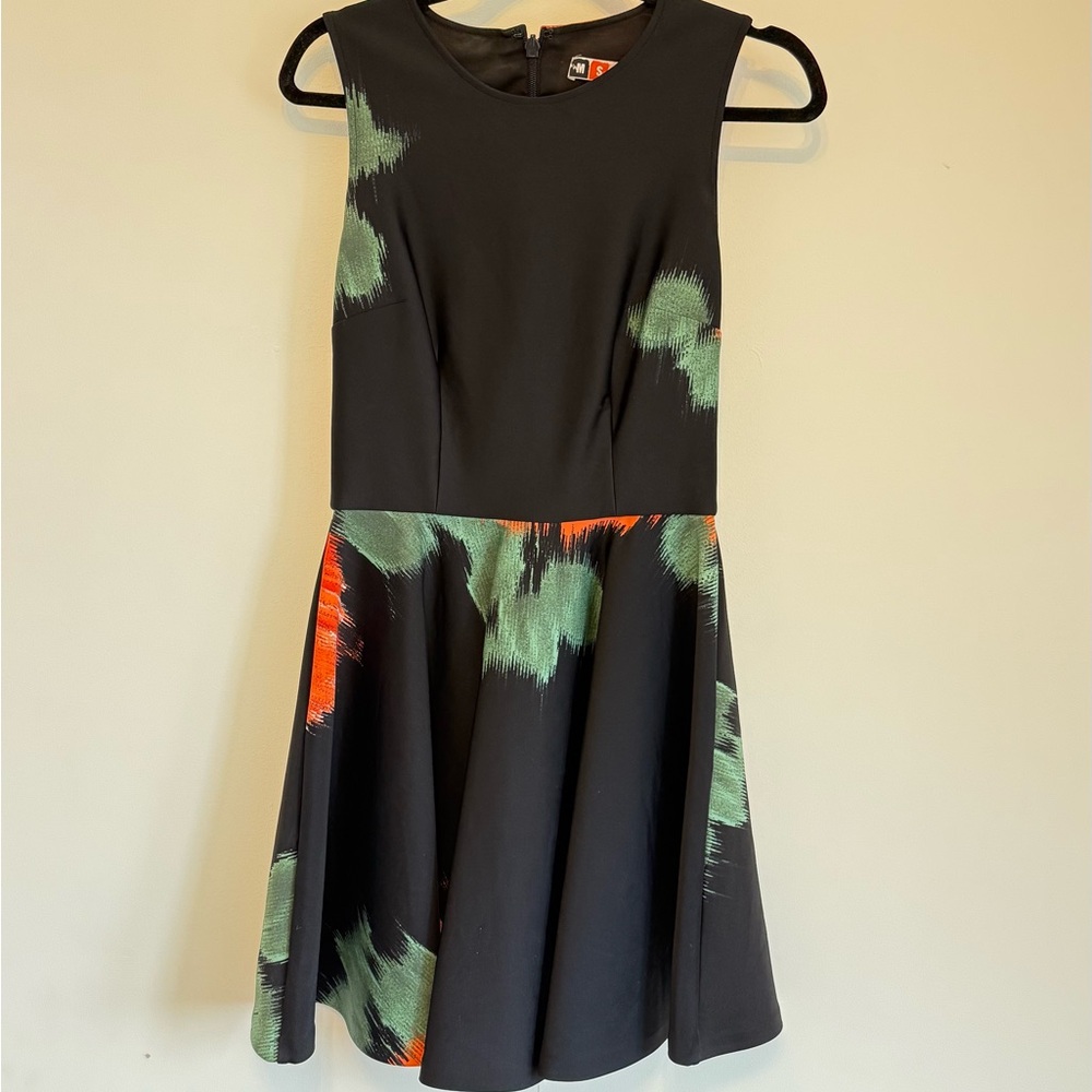 MSGM Milano Black Neoprene Fit & Flare Mini Dress IT 42 US 6 — Abstract Print